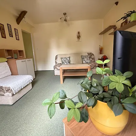 Soludus-spissky Ludovy Dom Guest house Smizany