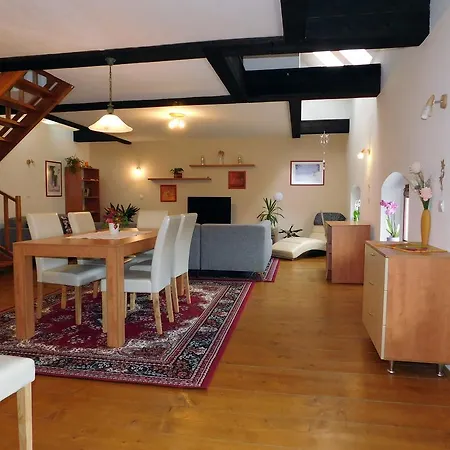 Soludus-spissky Ludovy Dom Гостевой дом 4*