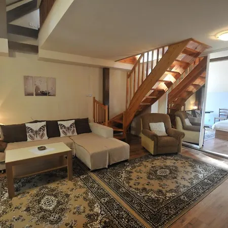 Soludus-spissky Ludovy Dom Gæstehus Smižany